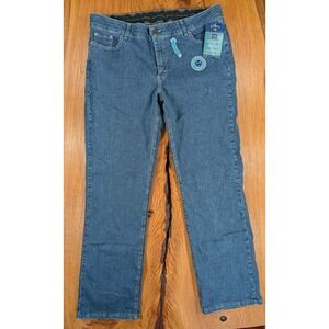 Lee Riders Womens 18 Straight Leg Jeans Comfort Waistband NWT Medium Wash